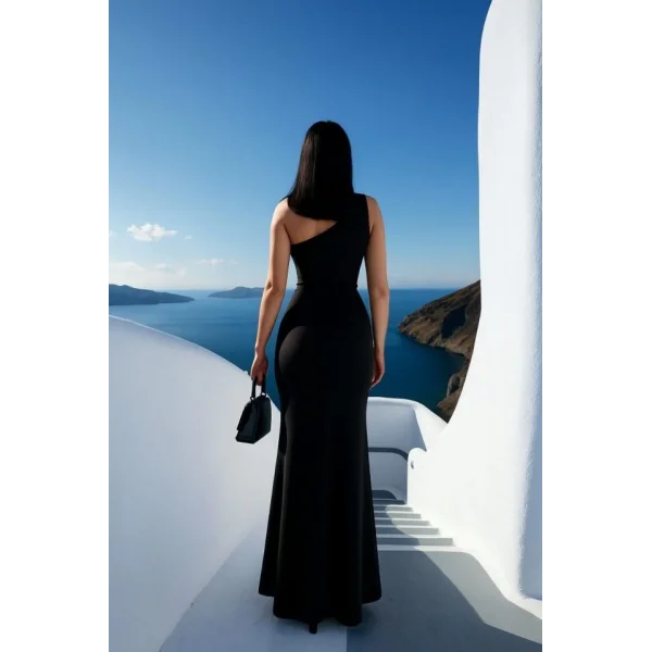 Kadın Dalgıç Kumaş Tek Omuz Askılı Yırtmaç Detaylı Maxi Boy Elbise