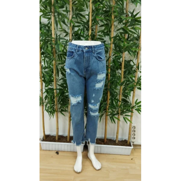Kadın Dar Kesim Cepli önden Yırtık Desenli Denim Pantolon
