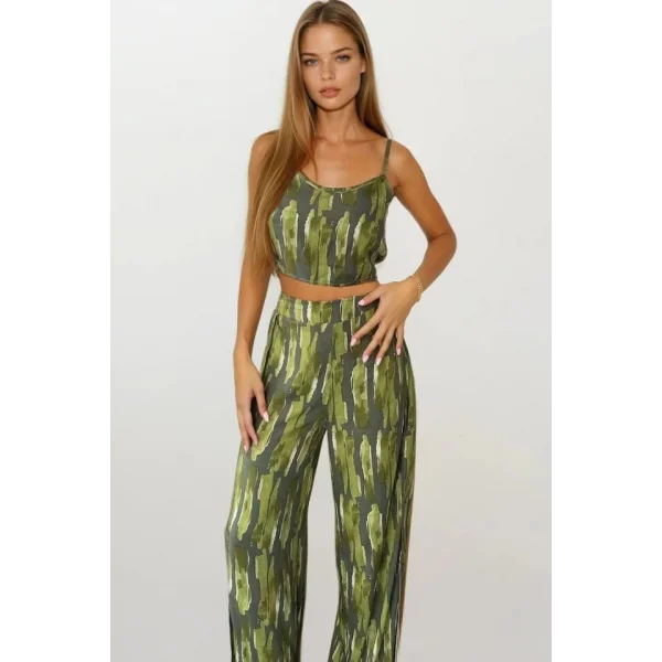 Kadın Dokuma Viskon Yırtmaç Detaylı Takım