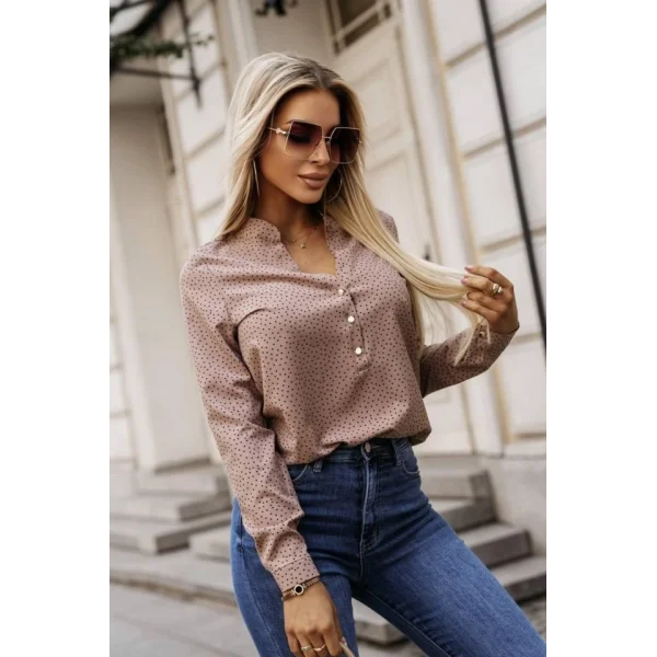 Kadın Hakim Yaka Metal Düğmeli Moskrep Kumaş Bluz