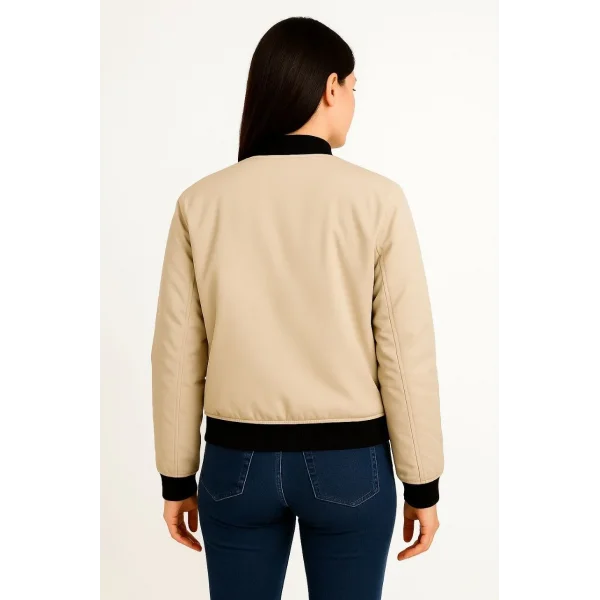 Kadın Bomber Mont Ceket – Fermuarlı, Kapitone İçi Astarlı, Su İtici Kumaş, Regular Fit, Yandan Cepli, Günlük Bahar & Kış Şık Rahat Stil - bej