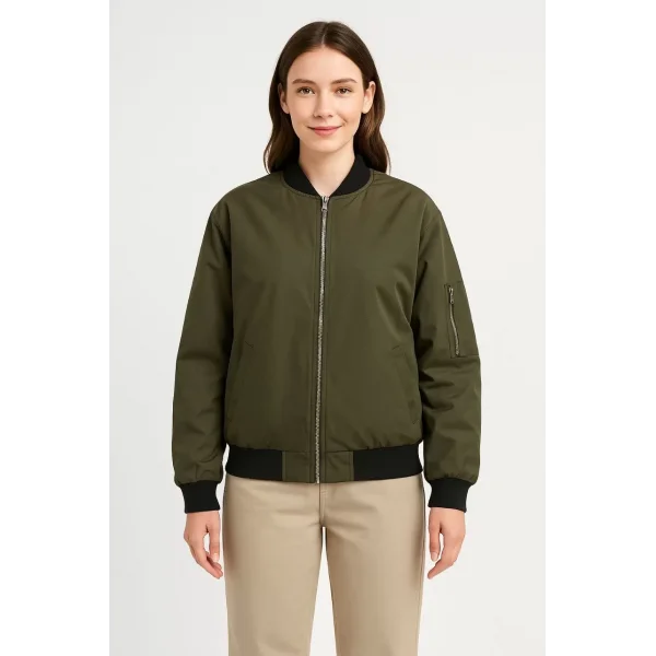 Kadın Bomber Mont Ceket – Fermuarlı, Kapitone İçi Astarlı, Su İtici Kumaş, Regular Fit, Yandan Cepli, Günlük Bahar & Kış Şık Rahat Stil - Haki