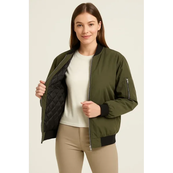 Kadın Bomber Mont Ceket – Fermuarlı, Kapitone İçi Astarlı, Su İtici Kumaş, Regular Fit, Yandan Cepli, Günlük Bahar & Kış Şık Rahat Stil - Haki