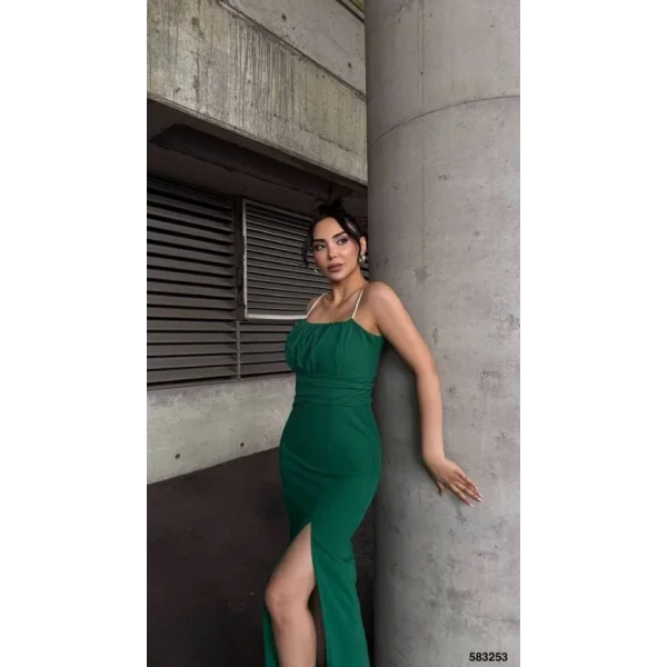 Kadın Ip Askılı Gipe Detay Maxi Boy Yırmaçlı Elbise