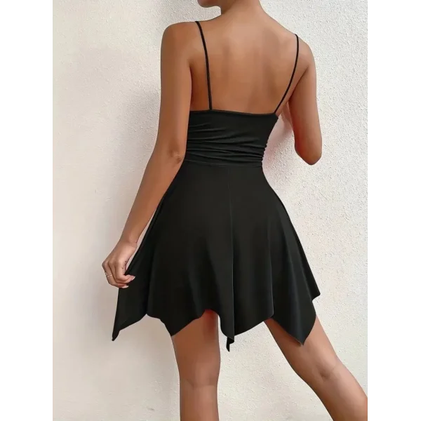 Kadın Ip Askılı V Yakalı Asimetrik Kesim Detaylı Janjan Krep Elbise