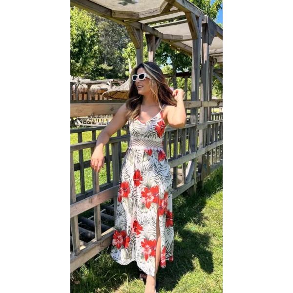 Kadın Ip Askılı V Yakalı Bel Güpür çiçek Desenli Yandan Yırtmaçlı Maksi Süprem Elbise