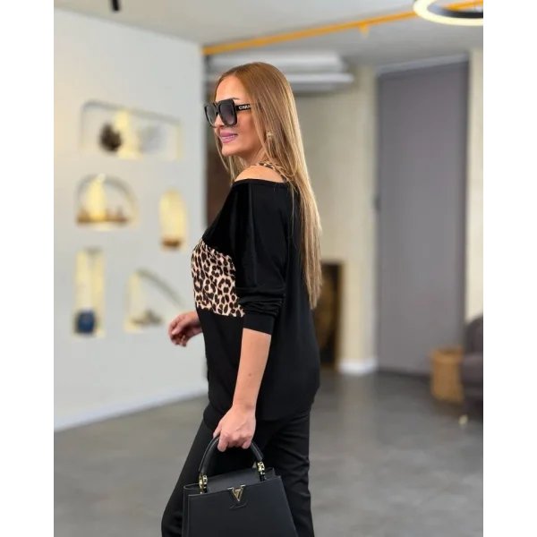 Kadın Kadife Kumaş Leopar Desenli Omuz Detay Uzun Kollu Bluz