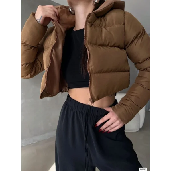 Kadın Kapüşon Detay Kısa şişme Mont