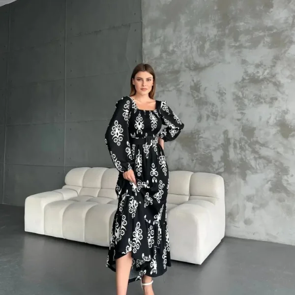 Kadın Kare Yaka Gipe Ve Baskı Detay Kemer Dahil Volanlı Maxi Boy Elbise