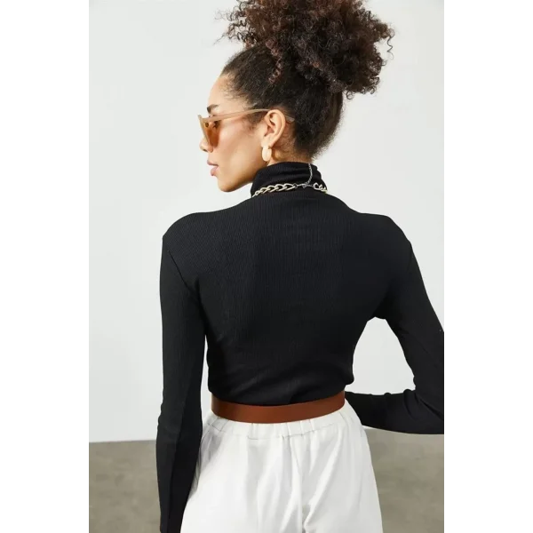 Kadın Kaşkorse Boğazlı Full Likralı Fitilli Body Kazak - Siyah