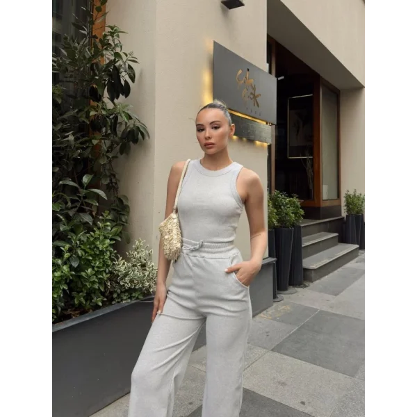 Kadın Kaşkorse Kumaş Atlet Ve Yüksek Bel Bol Paça Pantolon Ikili Takım