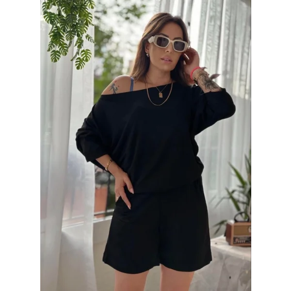 Kadın Kayık Yaka Oversize Asimetrik Bluz Ve şort Iki Iplik Takım
