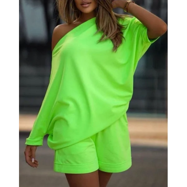 Kadın Kayık Yaka Salaş Iki Iplik Bluz Ve şort Ikili Takım