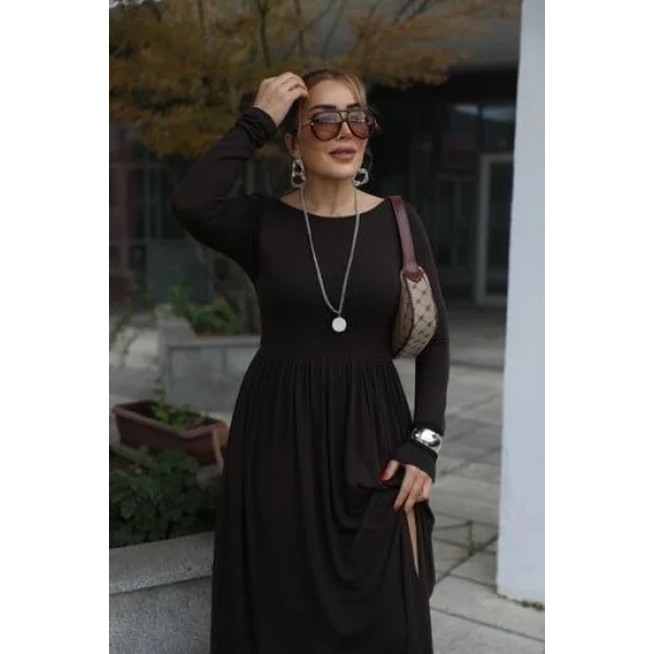 Kadın Kayık Yaka Sırt Dekoltesi Ve Yırtmaç Detay Maxi Boy Elbise