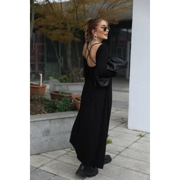 Kadın Kayık Yaka Sırt Dekoltesi Ve Yırtmaç Detay Maxi Boy Elbise