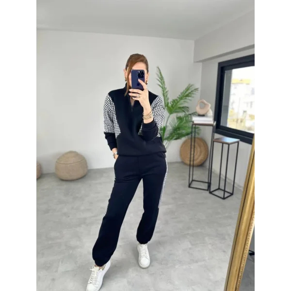 Kadın Kaz Ayağı Ve Fermuar Detay Boğazlı Kazak Ve Yanı şerit Detay Pantolon Ikili Takım