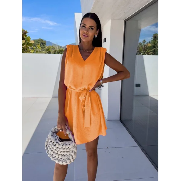 Kadın Keten Kumaş V Yaka Belde Kuşak Detaylı Sıfır Kol Elbise