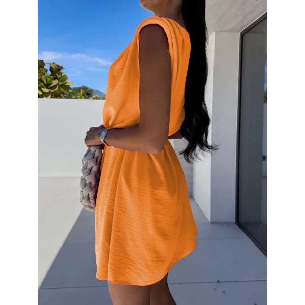 Kadın Keten Kumaş V Yaka Belde Kuşak Detaylı Sıfır Kol Elbise