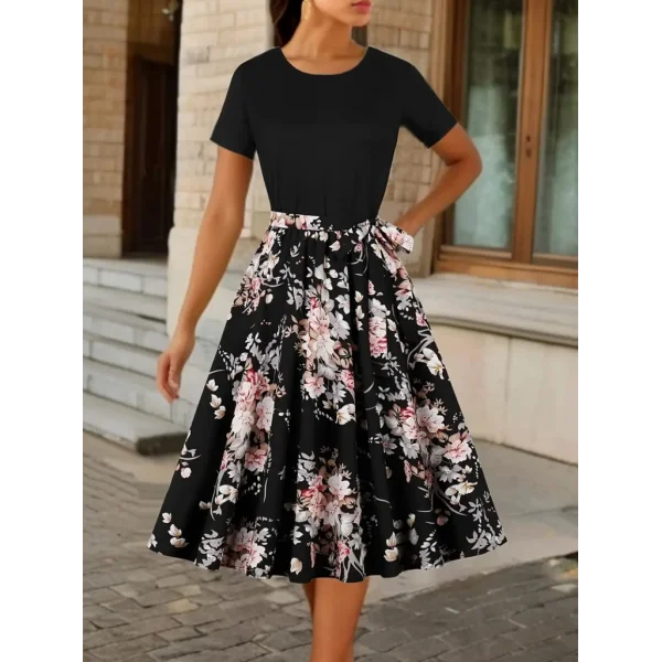 Kadın Kısa Kollu Bisiklet Yaka çiçek Desenli üst Viskon Alt Süprem Kısa Elbise