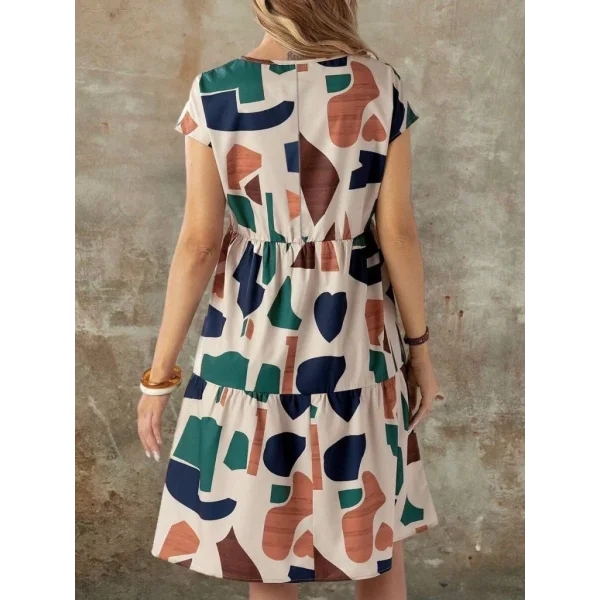 Kadın Kısa Kollu Bisiklet Yaka Desenli Fırfırlı Süprem Elbise