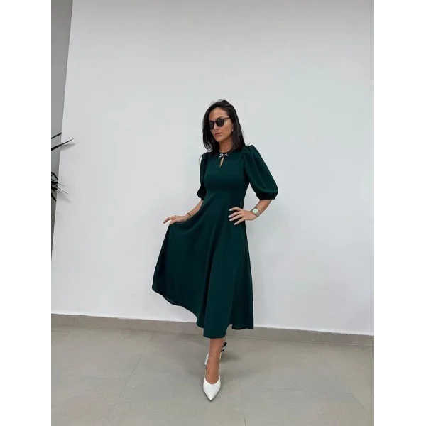 Kadın Kısa Kollu Bisiklet Yaka Fiyonk Broşlu Midi Janjan Krep Elbise