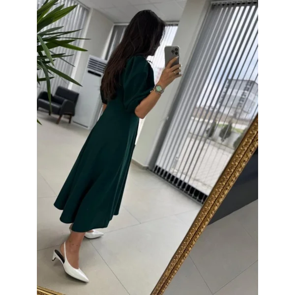 Kadın Kısa Kollu Bisiklet Yaka Fiyonk Broşlu Midi Janjan Krep Elbise