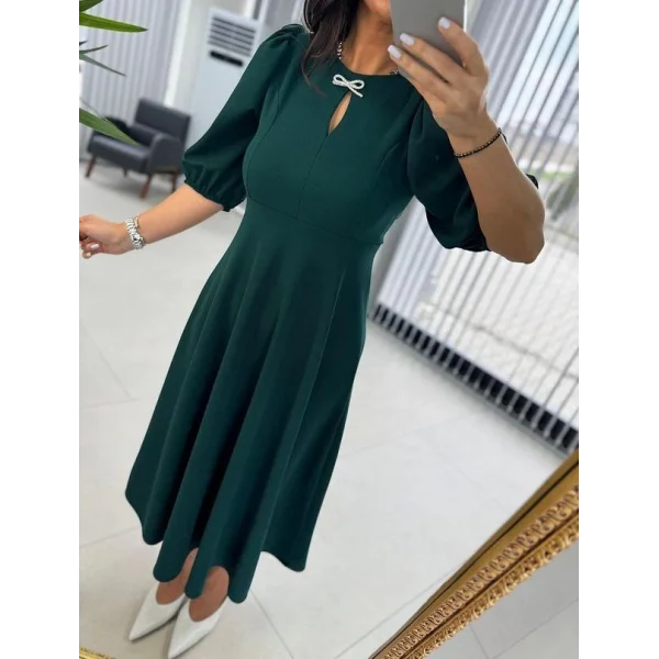 Kadın Kısa Kollu Bisiklet Yaka Fiyonk Broşlu Midi Janjan Krep Elbise