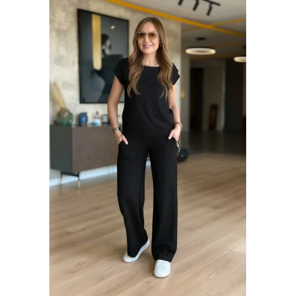 Kadın Kısa Kollu Bisiklet Yaka Viskon Iki Iplik Bluz Ve Pantolon Ikili Takım