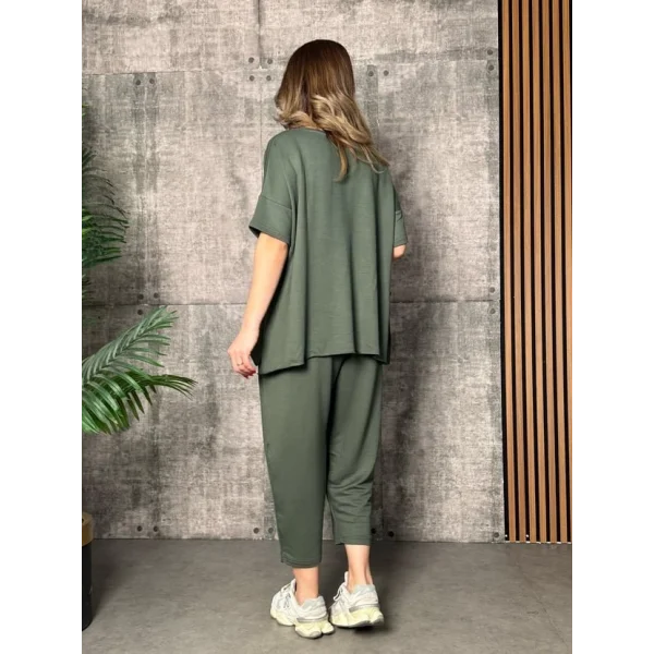 Kadın Kısa Kollu Bisiklet Yaka Viskon Iki Iplik Bluz Ve Pantolon Ikili Takım