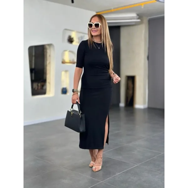 Kadın Kısa Kollu Bisiklet Yaka Yandan Yırtmaçlı Viskon Iki Iplik Elbise