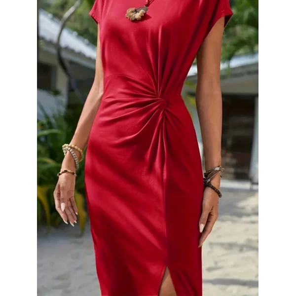 Kadın Kısa Kollu Bisiklet Yaka Yandan Yırtmaçlı Viskon Midi Elbise