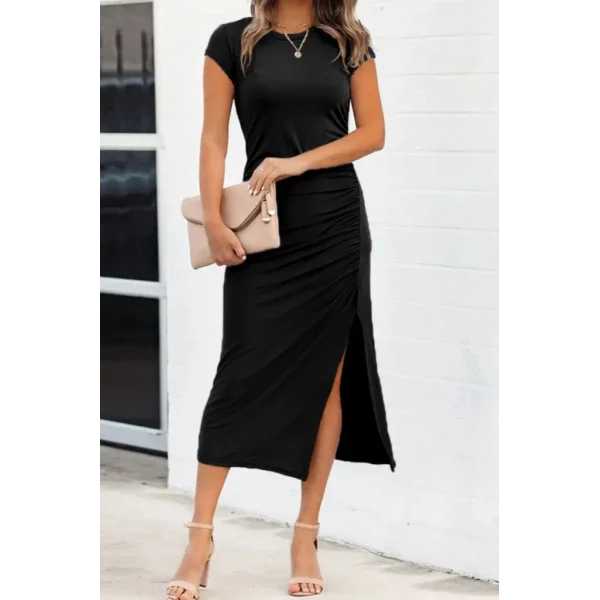 Kadın Kısa Kollu Bisiklet Yaka Yanlardan Büzgülü Yırtmaçlı Pegasus Kumaş Elbise