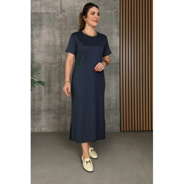 Kadın Kısa Kollu Bisiklet Yaka Yırtmaçlı Viskon Iki Iplik Elbise