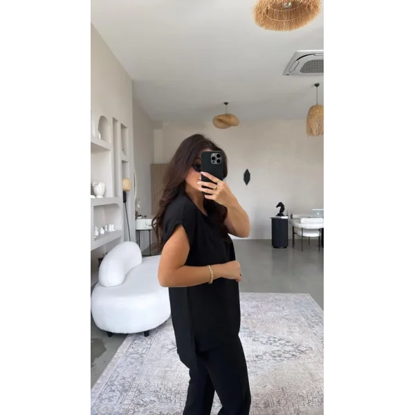 Kadın Kısa Kollu Bluz Ve Bileği Pens Detay Pantolon Ikili Takım