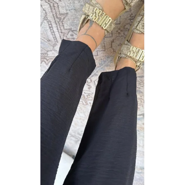 Kadın Kısa Kollu Bluz Ve Bileği Pens Detay Pantolon Ikili Takım