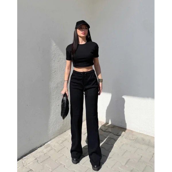 Kadın Kısa Kollu Bluz Ve Yüksek Bel Bol Baça Pantolon Ikili Takım