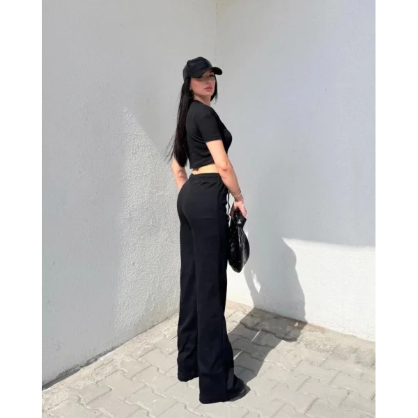 Kadın Kısa Kollu Bluz Ve Yüksek Bel Bol Baça Pantolon Ikili Takım