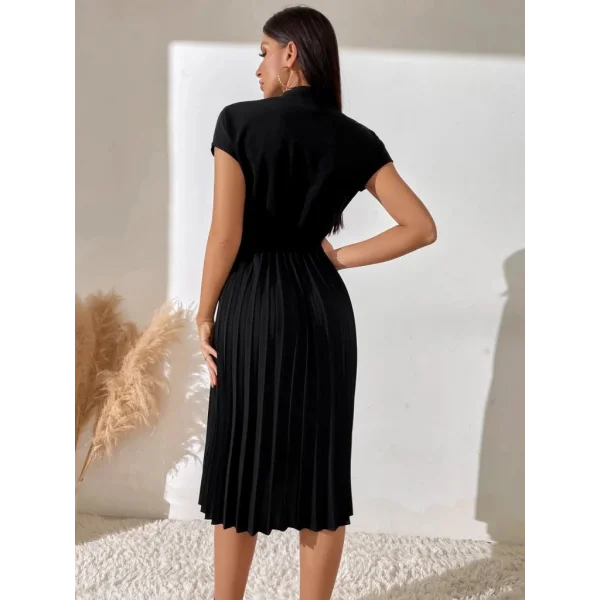 Kadın Kısa Kollu Hakim V Yakalı Pileli Janjan Krep Elbise