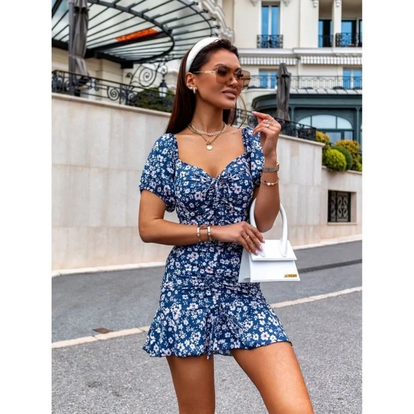 Kadın Kısa Kollu Kalp Yaka çiçek Desenli Krep Elbise