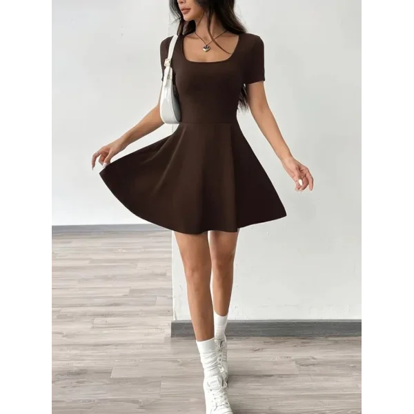 Kadın Kısa Kollu Kare Yaka Short Detaylı Cepli Dalgıç Elbise