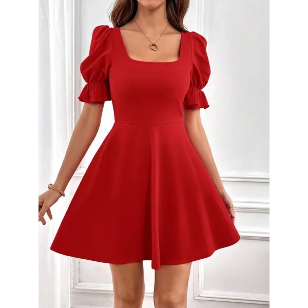 Kadın Kısa Kollu Kare Yakalı Kiloş Ithal Krep Elbise