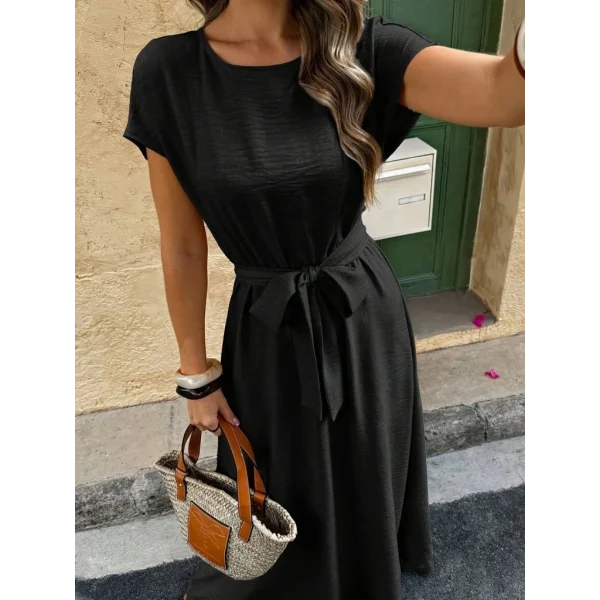 Kadın Kısa Kollu Kayık Yaka Beli Kuşaklı Aerobin Elbise
