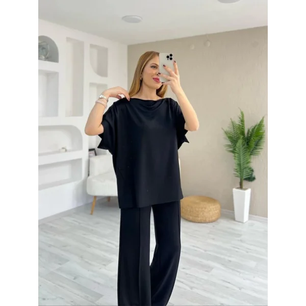 Kadın Kısa Kollu Kayık Yakalı Dikiş Izi Detaylı Viskon Iki Iplik Bluz Ve Pantolon Ikili Takım