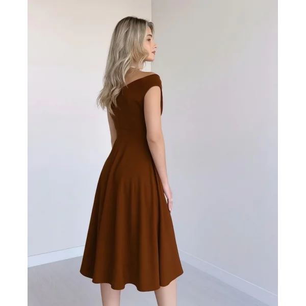 Kadın Kısa Kollu Kruvaze Yaka Eteği Volanlı Krep Elbise