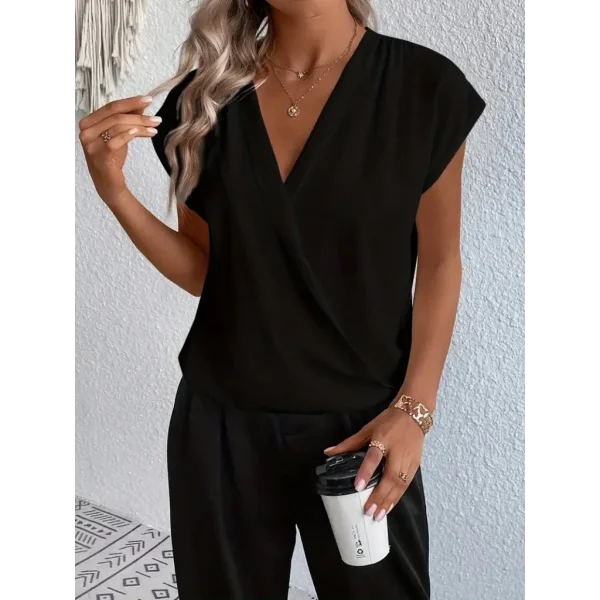 Kadın Kısa Kollu Kruvaze Yaka Yerli Krep Bluz