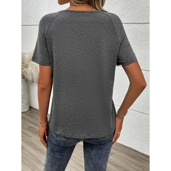 Kadın Kısa Kollu önden Fermuarlı Yazı Baskılı Viskon Bluz