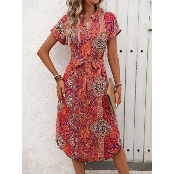 Kadın Kısa Kollu V Hakim Yaka Belden Kuşaklı Desenli Keten Elbise