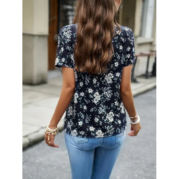 Kadın Kısa Kollu V Yakalı çiçek Baskılı Süprem Bluz