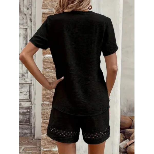 Kadın Kısa Kollu V Yakalı Dantel Detaylı Bürümcük Bluz Ve Short Ikili Takım