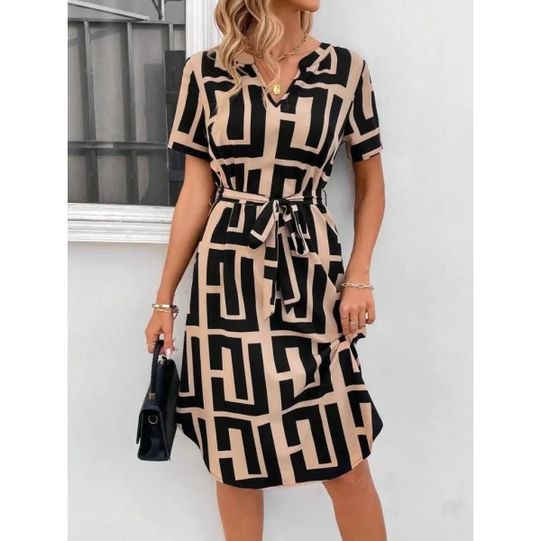 Kadın Kısa Kollu V Yakalı Desenli Kuşaklı Süprem Elbise